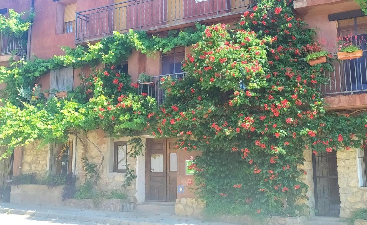 בית הארחה Gea de Albarracín 	Casa Josefina מראה חיצוני תמונה